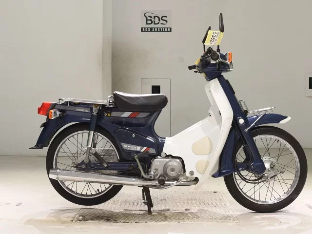 Honda C90