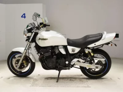 Suzuki INAZUMA 400  с аукциона в Японии
