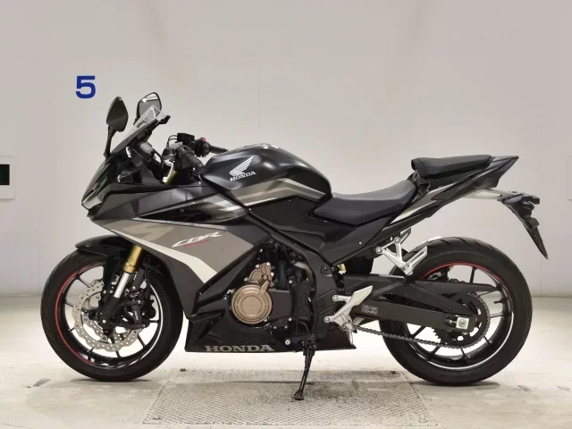 Honda CBR400R-2