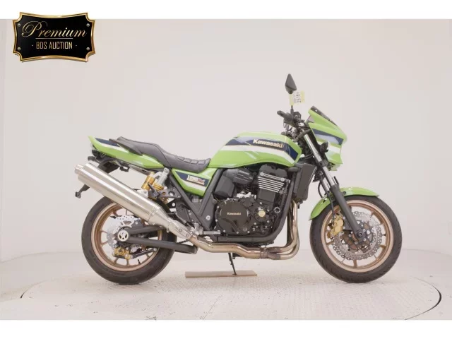Kawasaki ZRX1200 лот № 2516 оценка 5  с аукциона в Японии