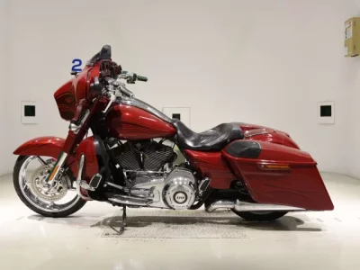 Harley-Davidson HARLEY FLHXSE1800CVO
