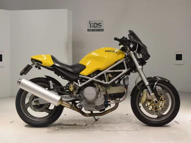 Ducati  MONSTER 400 IE лот № 0289 оценка 4  с аукциона в Японии