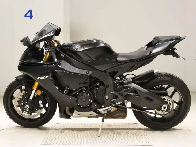 Yamaha YZF-R1