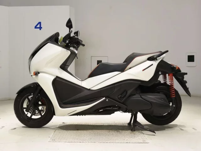 Honda PHASES