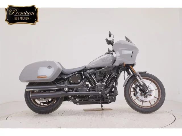 Harley-Davidson HARLEY FXLRST1920 лот № 2530 оценка 9  с аукциона в Японии