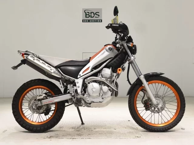 Yamaha TRICKER-2 лот № 8009 оценка 5  с аукциона в Японии