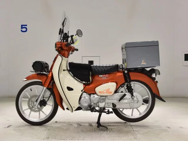 Honda C110-4