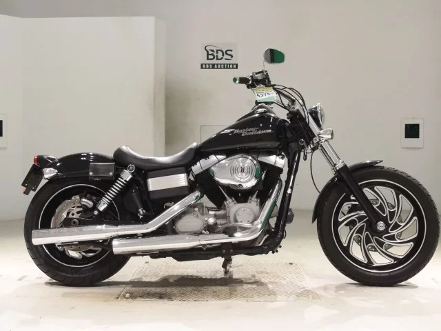 Harley-Davidson HARLEY FXDB1580 лот № 5373 оценка 4  с аукциона в Японии