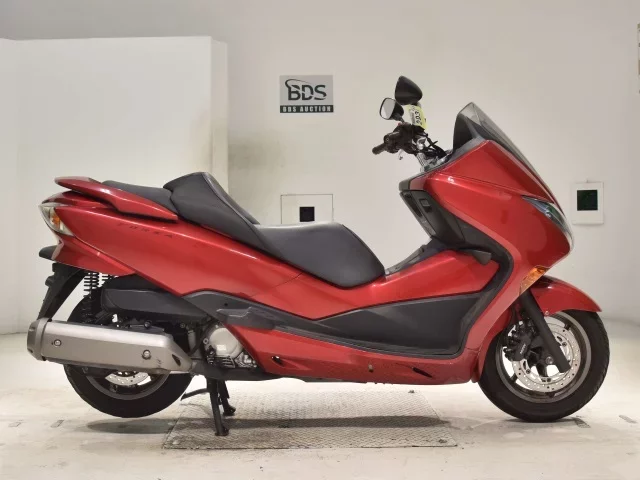 Honda FORZA Z лот № 2937 оценка 4  с аукциона в Японии