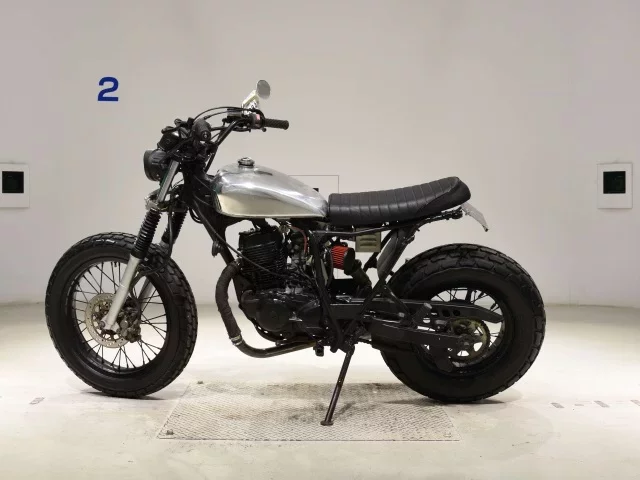 Yamaha TW200-2