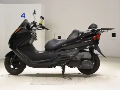 Yamaha MAJESTY 250C  с аукциона в Японии