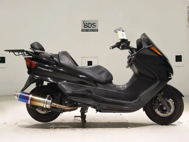Yamaha MAJESTY 250C лот № 7962 оценка 4  с аукциона в Японии