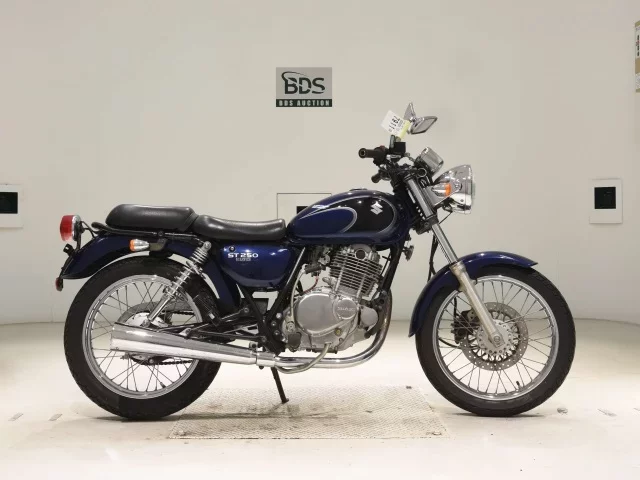 Suzuki ST250E лот № 7911 оценка 4  с аукциона в Японии