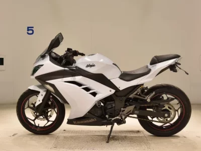 Kawasaki NINJA250  с аукциона в Японии