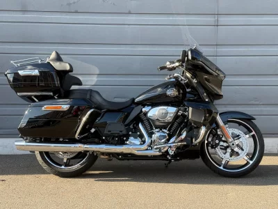 Harley-Davidson HARLEY FLHXU
