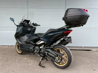 Yamaha T-MAX560 ABS  с аукциона в Японии