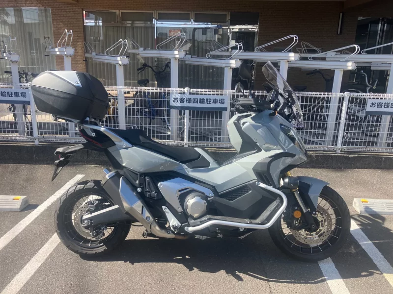 Honda X-ADV лот № 04063 оценка 5  с аукциона в Японии