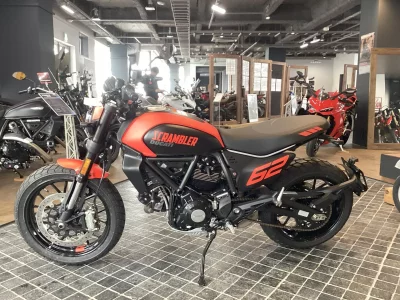 Ducati DUCATI SCRAMBLER FULL THROTTLE