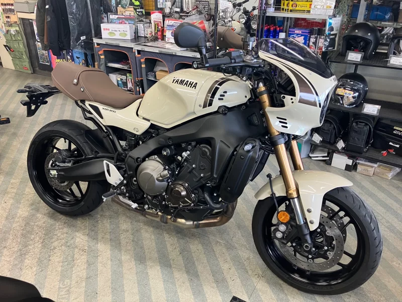 Yamaha XSR900 лот № 02101 оценка 5  с аукциона в Японии