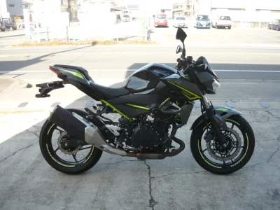 Kawasaki Z400