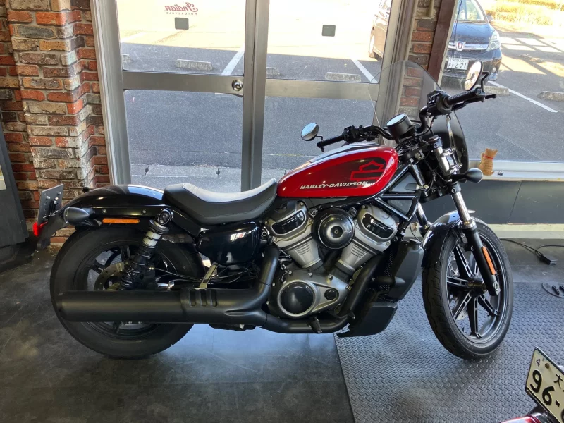 Harley-Davidson HARLEY RH975 NIGHT STAR лот № 04147 оценка 4  с аукциона в Японии