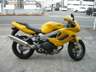 Honda VTR1000F