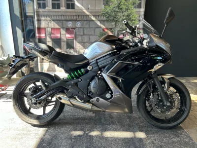 Kawasaki Ninja 400
