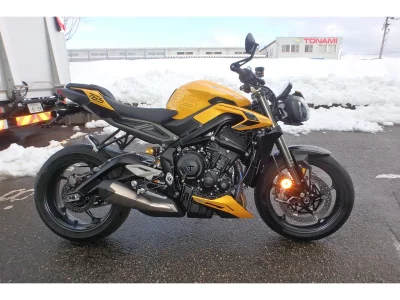 Triumph TRIUMPH STREET TRIPLE RS  с аукциона в Японии