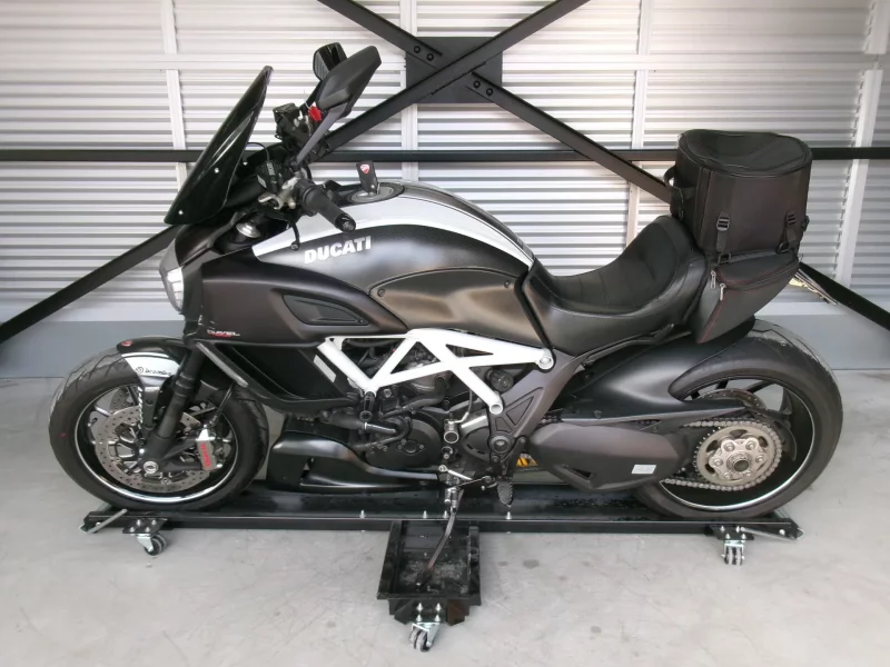 Ducati DUCATI DIAVEL CARBON