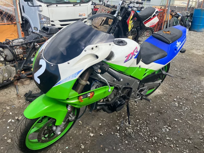 Kawasaki ZXR250