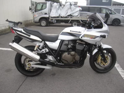 Kawasaki ZRX1200S  с аукциона в Японии