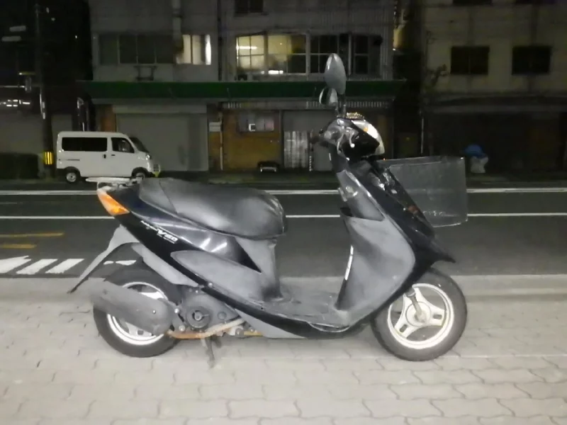 Suzuki ADDRESS V50