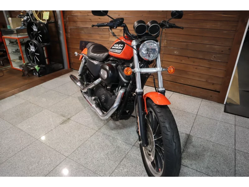 Harley-Davidson HARLEY XL883R