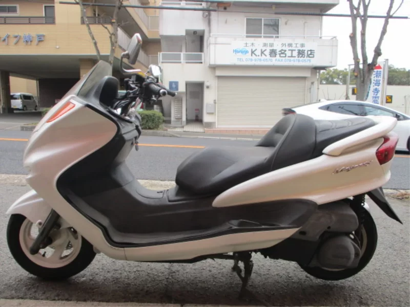Yamaha MAJESTY 250C