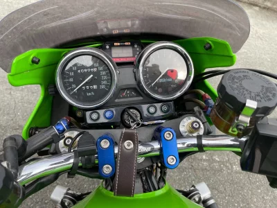 Kawasaki ZRX1100  с аукциона в Японии