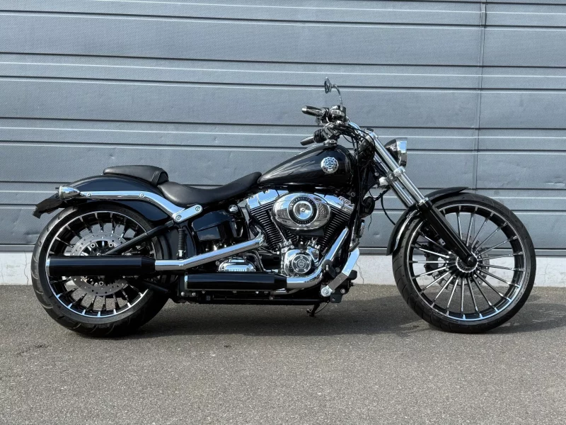 Harley-Davidson HARLEY FXSB BREAKOUT лот № 02268 оценка 4  с аукциона в Японии