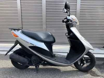 Suzuki ADDRESS V50