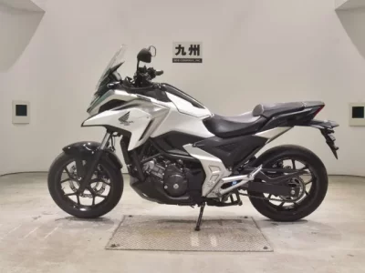 Honda NC750XD-3 лот № 2558 оценка 5  с аукциона в Японии 2