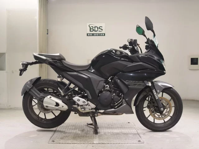 Yamaha FEATHER 25 лот № 7572 оценка 4  с аукциона в Японии