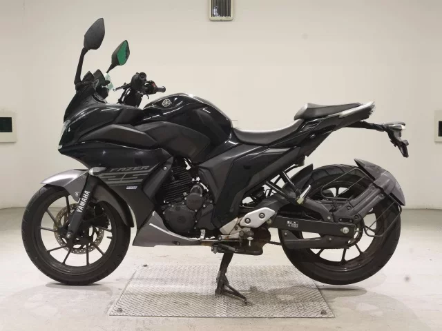 Yamaha FEATHER 25