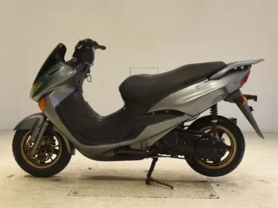 Suzuki AVENIS125