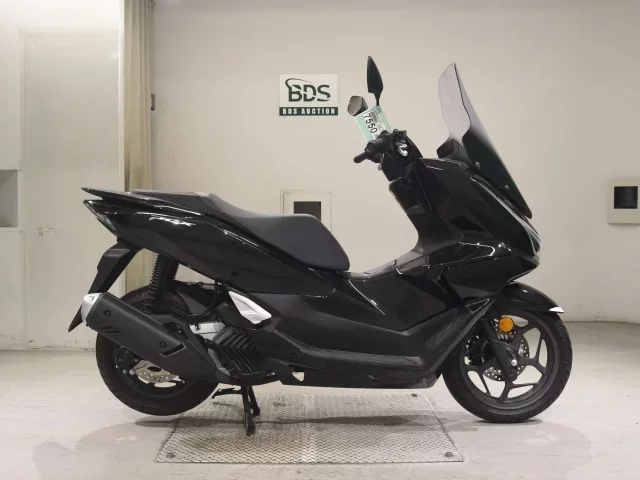 Honda PCX125-4