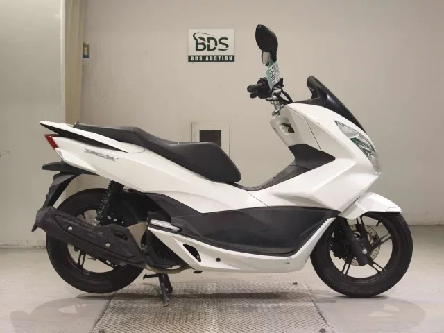 Honda PCX125-2