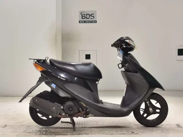 Suzuki ADDRESS V50