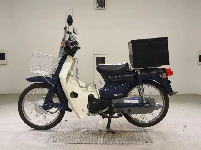 Honda C50-E