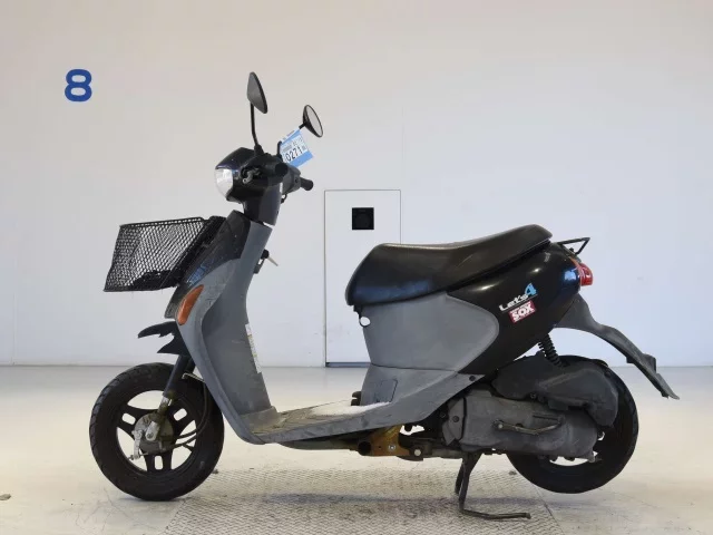 Suzuki LET S4
