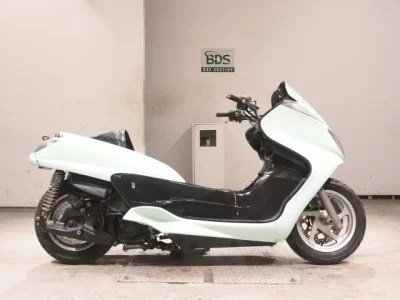 Yamaha MAJESTY 250-3