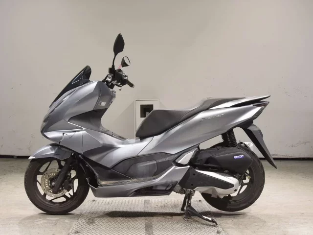 Honda PCX125-4
