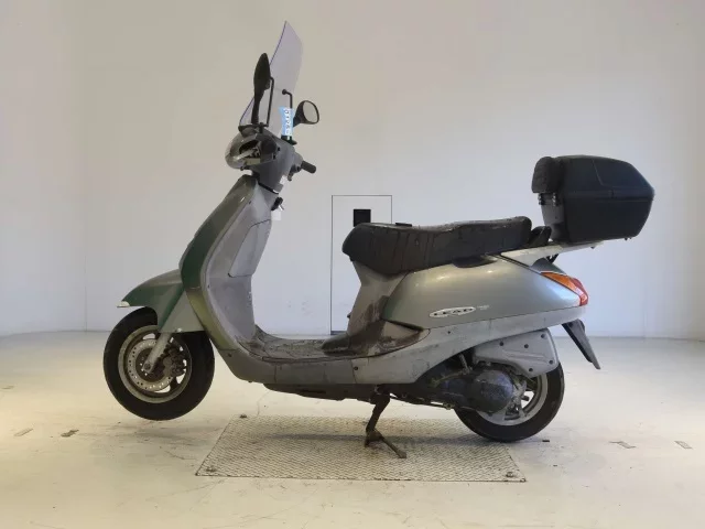 Honda LEAD 100
