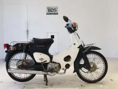 Honda C50